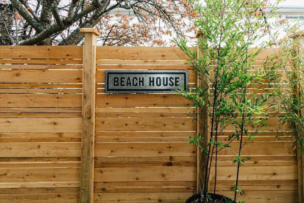 Lovely 2 Bedroom Steps From The *